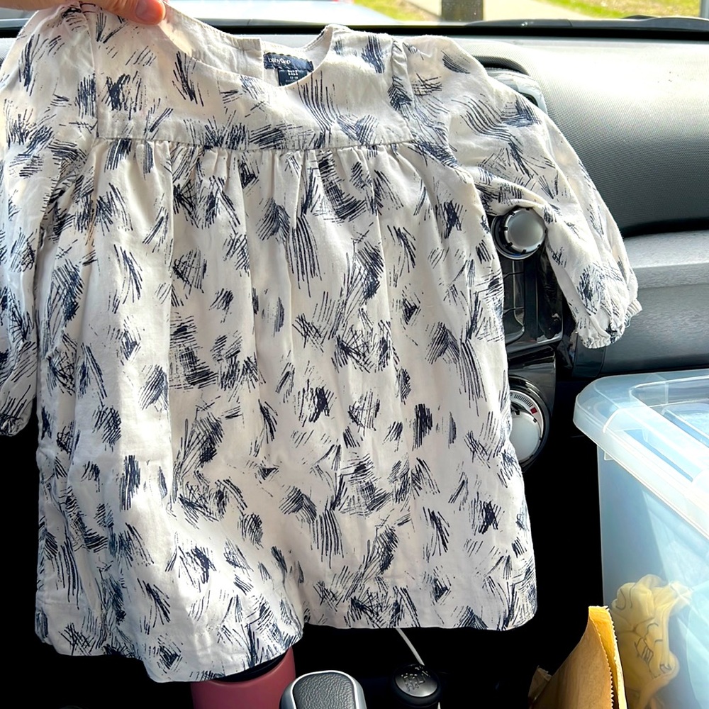 Super cute Spring dress 12-18 months